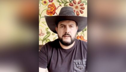 Zé Trovão se manifesta sobre foto com pó branco: ‘Não me orgulho nem um pouco’