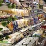 O banquete da crise alimentar e o preço social da comida no Brasil