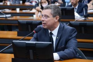 Após suspeita de atentado em escola, governador de Sergipe condena medidas ‘linha-dura’: ‘Não quero tratar criança como marginal’