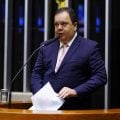 Líder do União Brasil indica que orientará o partido a votar para soltar Chiquinho Brazão
