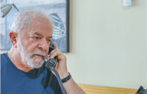 Lula anuncia conversa com Putin: ‘O Brasil voltou empenhado na busca de um mundo com paz’
