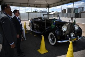 Veja os detalhes do Rolls-Royce em que Lula desfilará na Esplanada dos Ministérios