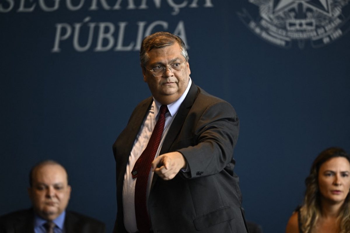 Era a prepara&ccedil;&atilde;o para um golpe de Estado, diz Dino sobre documento  encontrado na casa de Torres &ndash; Pol&iacute;tica &ndash; CartaCapital