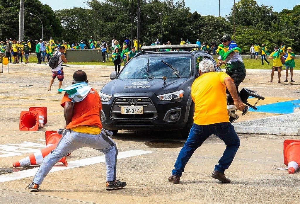 Documentos revelam bastidores inéditos da crise que culminou na invasão de 8 de janeiro