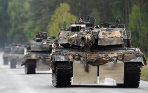Alemanha autoriza entrega de tanques para Ucrânia