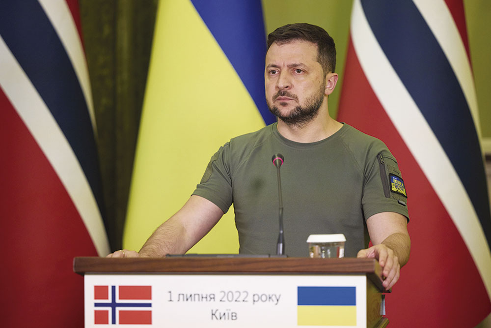 Único plano de paz possível é o da Ucrânia, diz Zelensky após reunião com Amorim