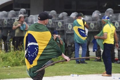A debacle dos militares golpistas