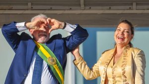 Do Rolls-Royce à posse dos ministros, confira em fotos o dia histórico de Lula