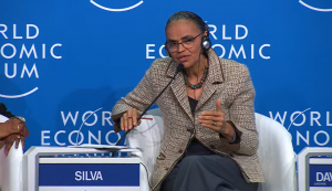 'Vamos liderar pelo exemplo', diz Marina Silva em Davos