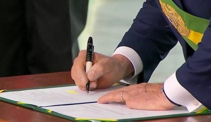 Lula sanciona lei que equipara injúria racial ao crime de racismo