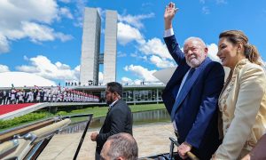 As primeiras mudanças de Lula na política de armas de Bolsonaro
