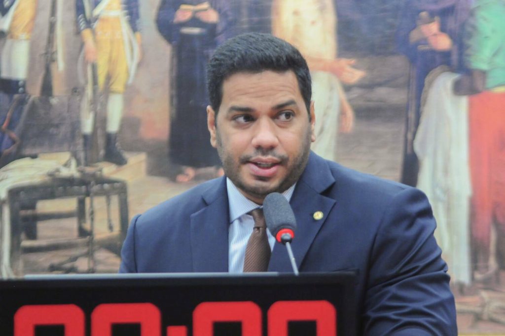 Senado aprova a indicação de Jhonatan de Jesus para vaga no TCU