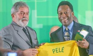 Lula vai se reunir com familiares de Pelé em Santos para prestar últimas homenagens