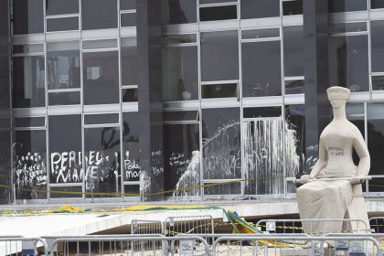 Intolerável agressão