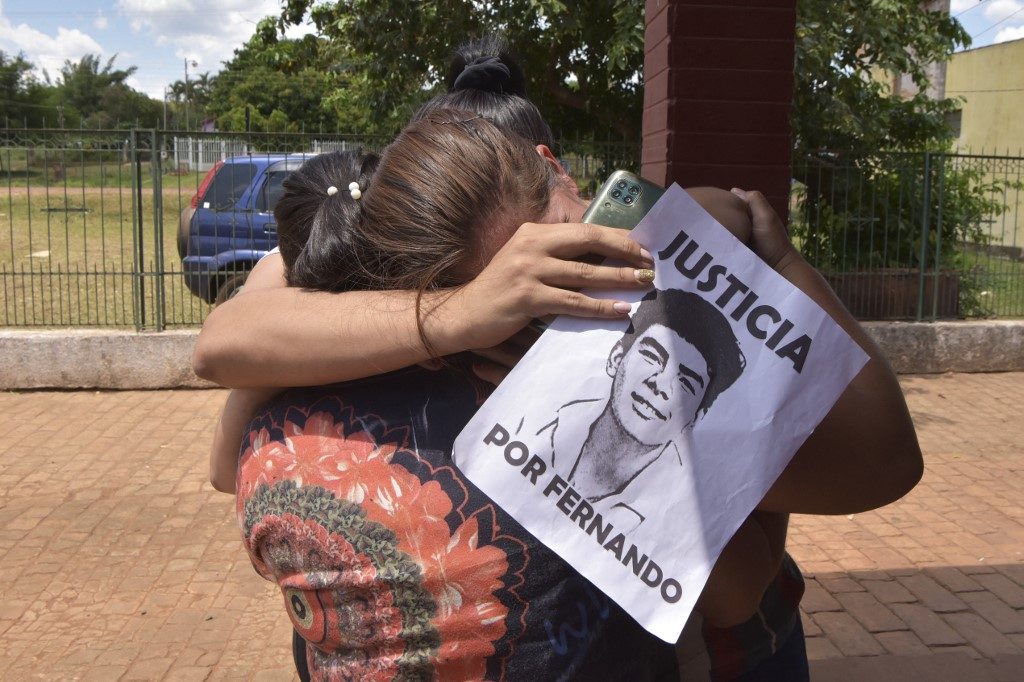 Jogadores de rúgbi são condenados à prisão perpétua pela morte de jovem na Argentina