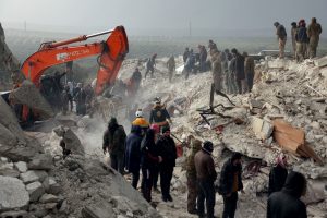Terremoto devastador deixa mais de 3.600 mortos em Síria e Turquia