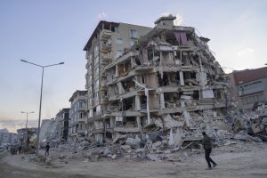 Novo terremoto de magnitude 6,4 atinge o sul da Turquia