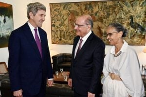 EUA querem doar 'recursos vultosos' ao Fundo Amazônia, diz Alckmin após reunião com John Kerry