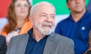 Lula diz que Bolsonaro tentou dar um golpe e cobra que ex-presidente seja julgado