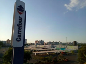 Carrefour distribui em todo o país carne de regiões desmatadas na Amazônia