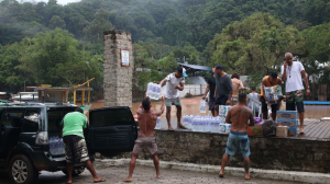 Abastecimento de água é parcialmente restabelecido em São Sebastião