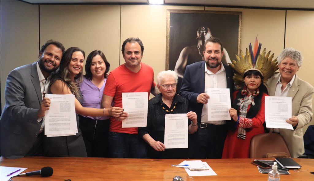 PSOL protocola projeto para reverter a autonomia do Banco Central