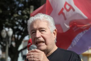 Requião: ‘Falta lulismo no governo’