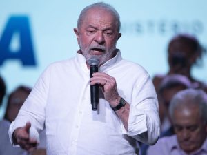 Lula recria o Consea, extinto por Bolsonaro: 'É preciso recuperar o direito do povo de comer'