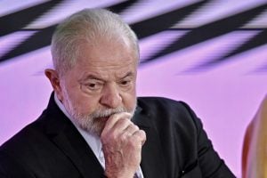 Lula afirma que governo não vai revogar, e sim ‘aperfeiçoar’ o Novo Ensino Médio