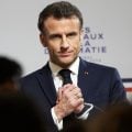 Macron reafirma possibilidade de envio de tropas ocidentais à Ucrânia