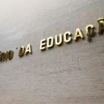 MEC lança curso de 180 horas para professores do ensino médio público