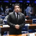 Técnica de enfermagem diz ter sido agredida por Magno Malta em hospital; senador nega
