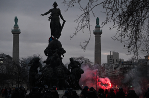 Manifestações contra a reforma da Previdência se multiplicam na França