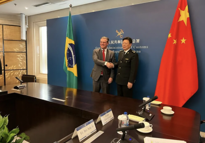 China irá retomar importação de carne bovina do Brasil, diz ministro da Agricultura
