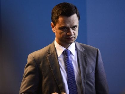 11 advogados desistem de defender Anderson Torres no STF