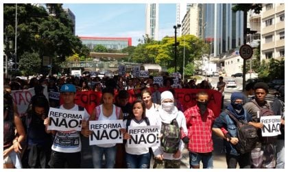 Ensino Médio: Democracia e evidências do NEM NEM