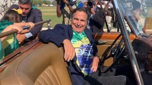 Bolsonaro guardou joias e outros presentes na fazenda de Nelson Piquet, diz jornal