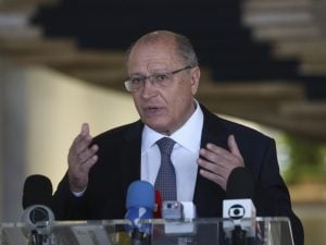 Alckmin defende punição para militares envolvidos no 8 de Janeiro