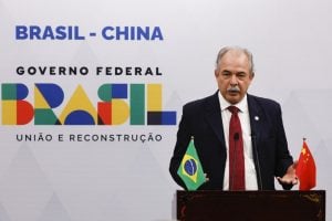 BNDES capta US$ 1,3 bilhão na China para investimentos no Brasil