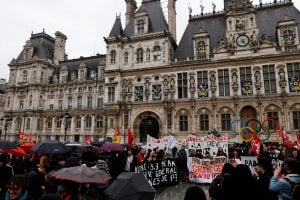 Conselho Constitucional da França aprova reforma da Previdência