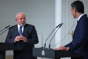 Lula propõe moeda comum para os Brics e projeta NBD maior que Banco Mundial