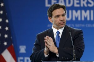 EUA: DeSantis se lança à Presidência e quer desbancar Trump no Partido Republicano