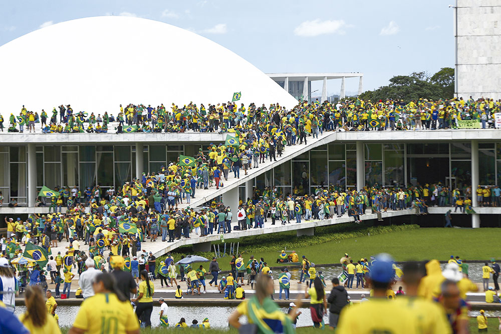 STF marca data para o terceiro julgamento de golpistas que participaram do 8 de Janeiro