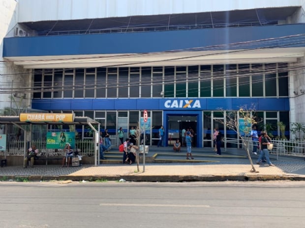 Agências da Caixa abrirão uma hora mais cedo para o ‘Dia do Desenrola’