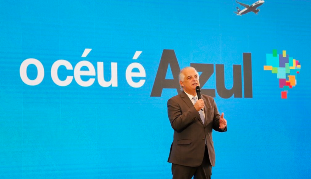 Programa de passagens a 200 reais já tem data e adesão de 3 companhias, diz França
