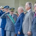 Agenda dos candidatos: Lula cumpre agenda militar em Brasília; Flávio leva a campanha para Alagoas