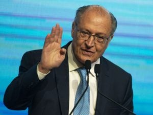 Alckmin nega reforma ministerial após briga de ministra do Turismo com União Brasil