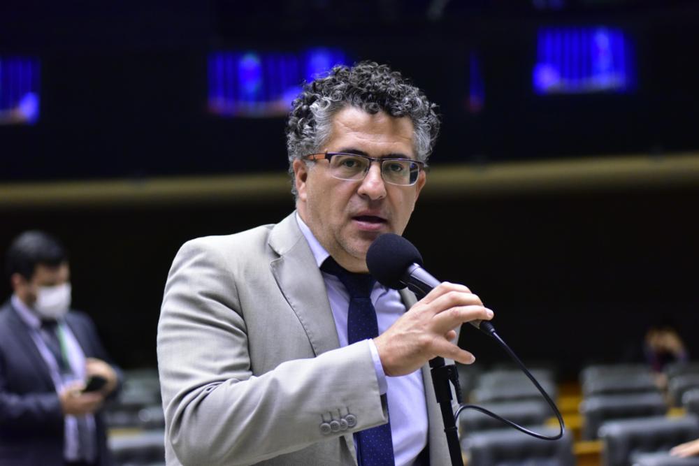 Escritório de deputado do PT é invadido e roubado em São Paulo