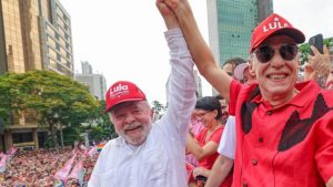Lula comparecerá a premiação de Chico Buarque em Portugal