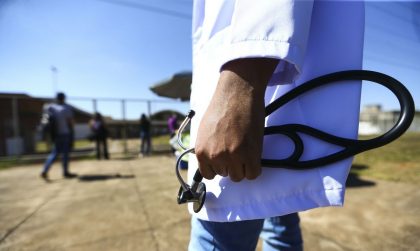 MEC autoriza novos cursos de medicina em regiões onde faltam profissionais